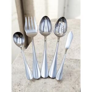 International Stainless SIMPLICITY 5 Serving pieces NEW